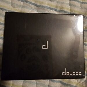 Douce Makeup Palette